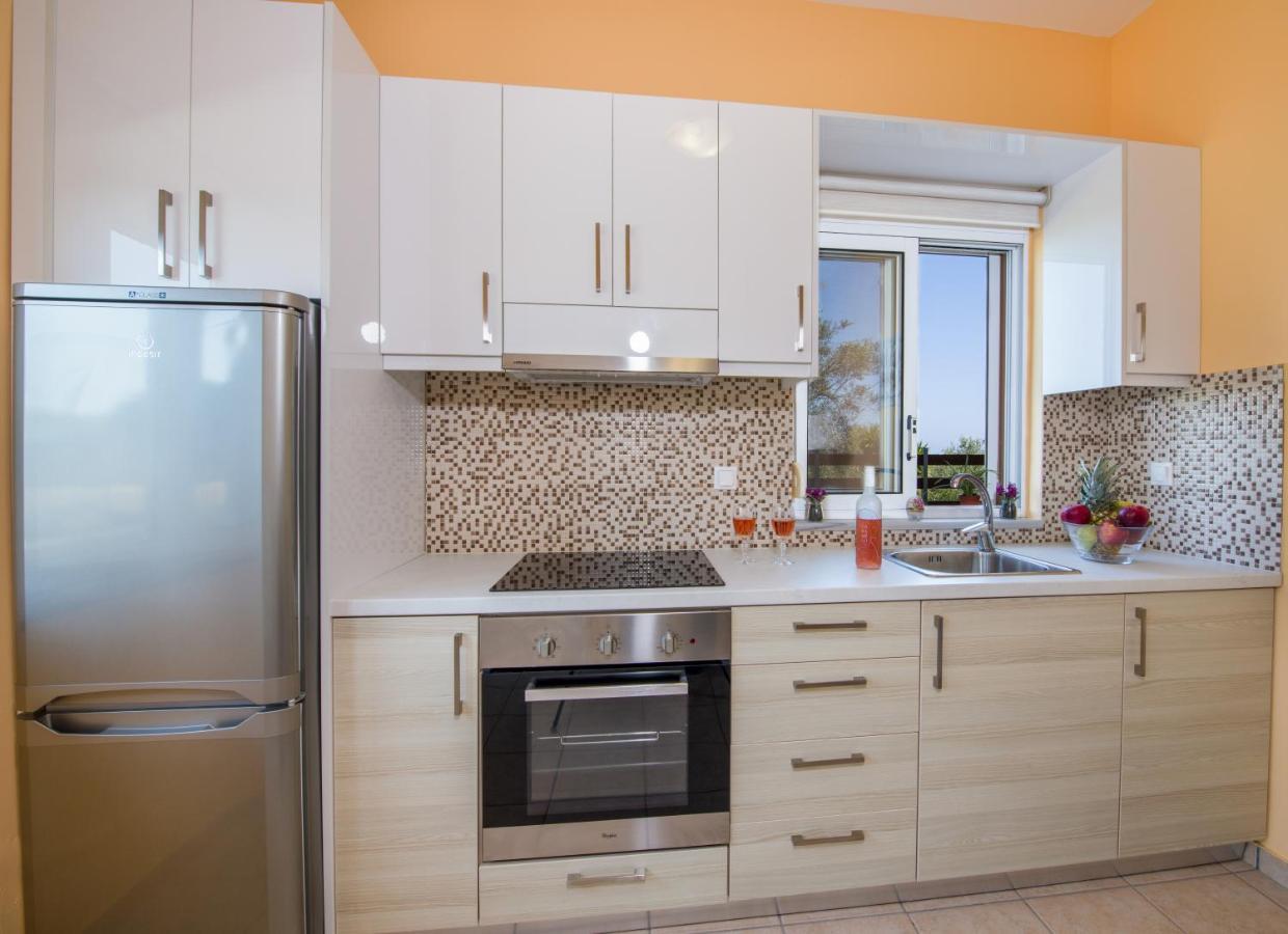 Georgia' S Apartment No1 Maleme  Exterior photo